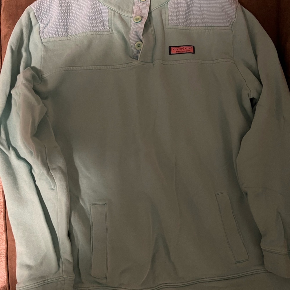 Vineyard vines s woman button up
